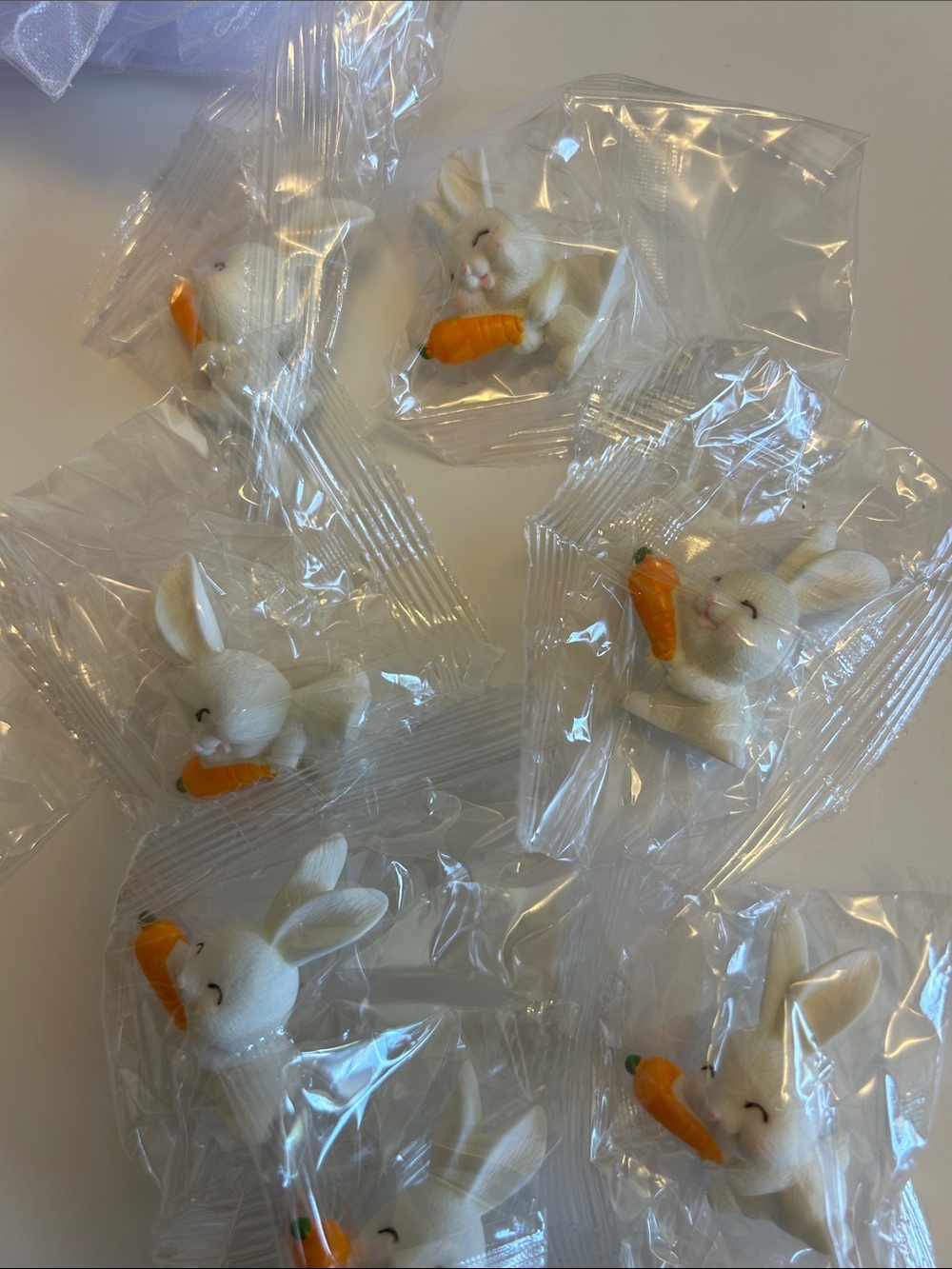 DFumete Bunny Hug Party Favors - Set of 24 Bunnies, Cards, and String Bags - Picture 5 of 14